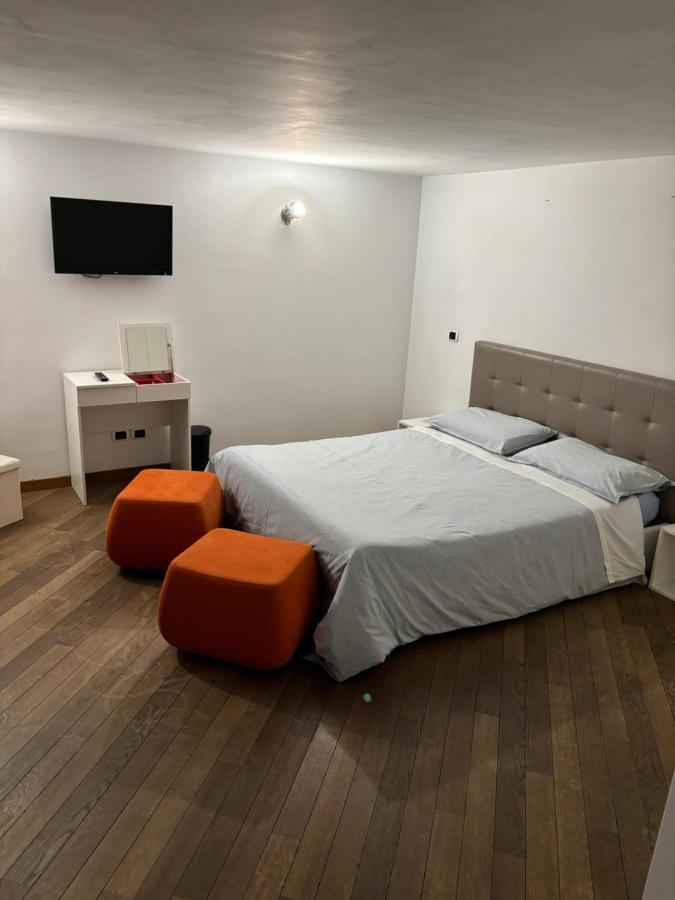 Boutique Rooms Trastevere Рим Экстерьер фото