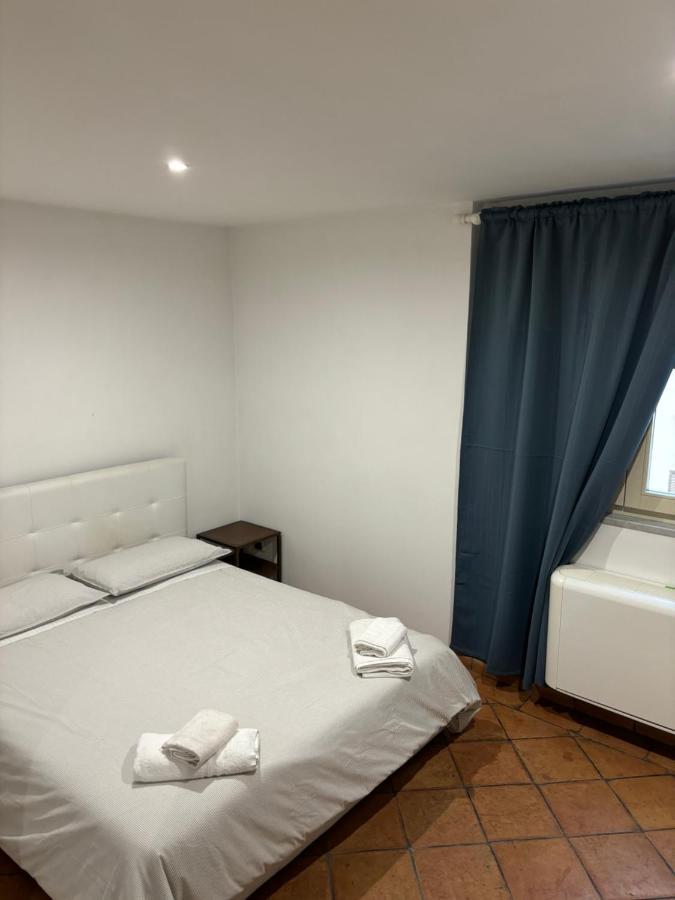 Boutique Rooms Trastevere Рим Экстерьер фото