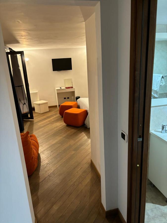 Boutique Rooms Trastevere Рим Экстерьер фото