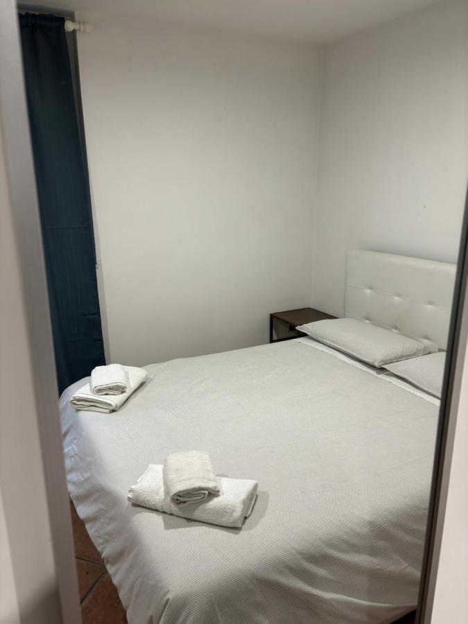 Boutique Rooms Trastevere Рим Экстерьер фото